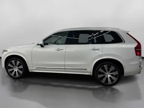 More photos of 2020 Volvo XC90 T6 Inscription Sport Utility 4D at DriveMax (Auto Center Sales and Service), MA