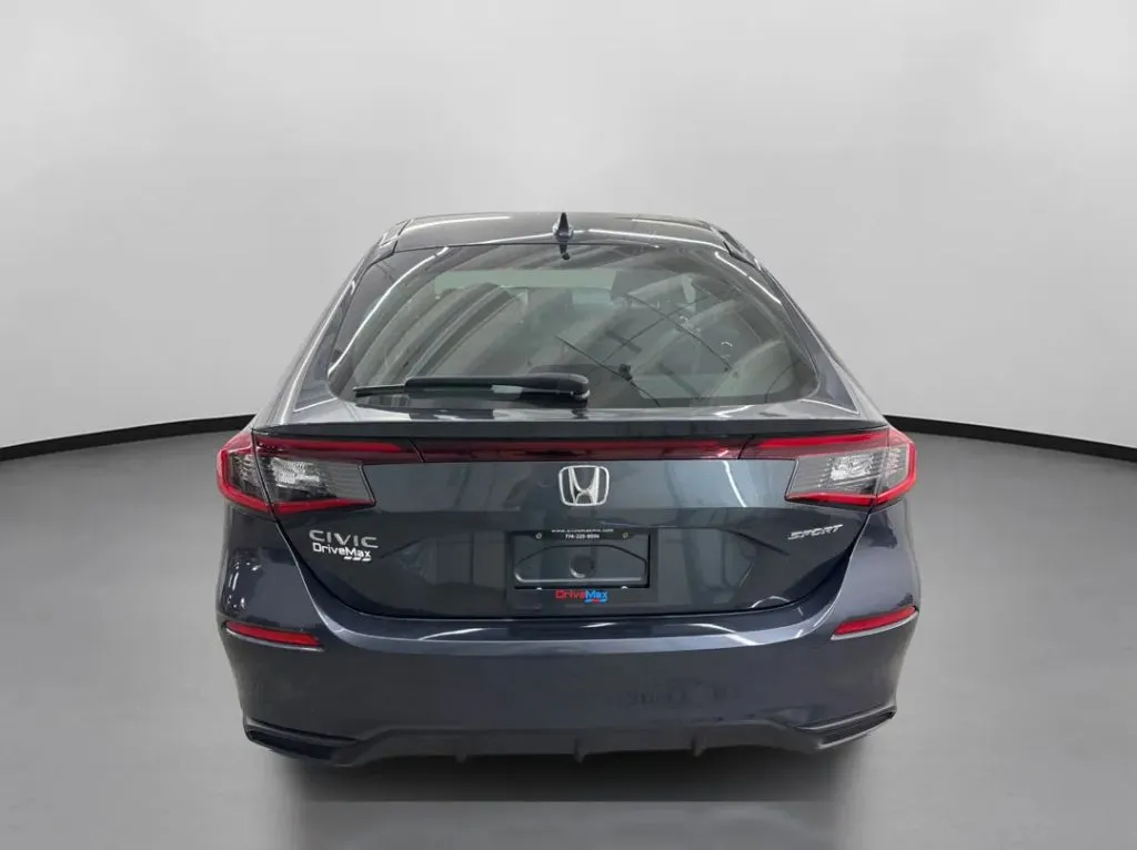 2025 Honda Civic Hatchback Sport - Photo 8
