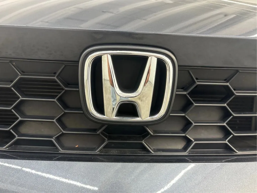 2025 Honda Civic Hatchback Sport - Photo 33