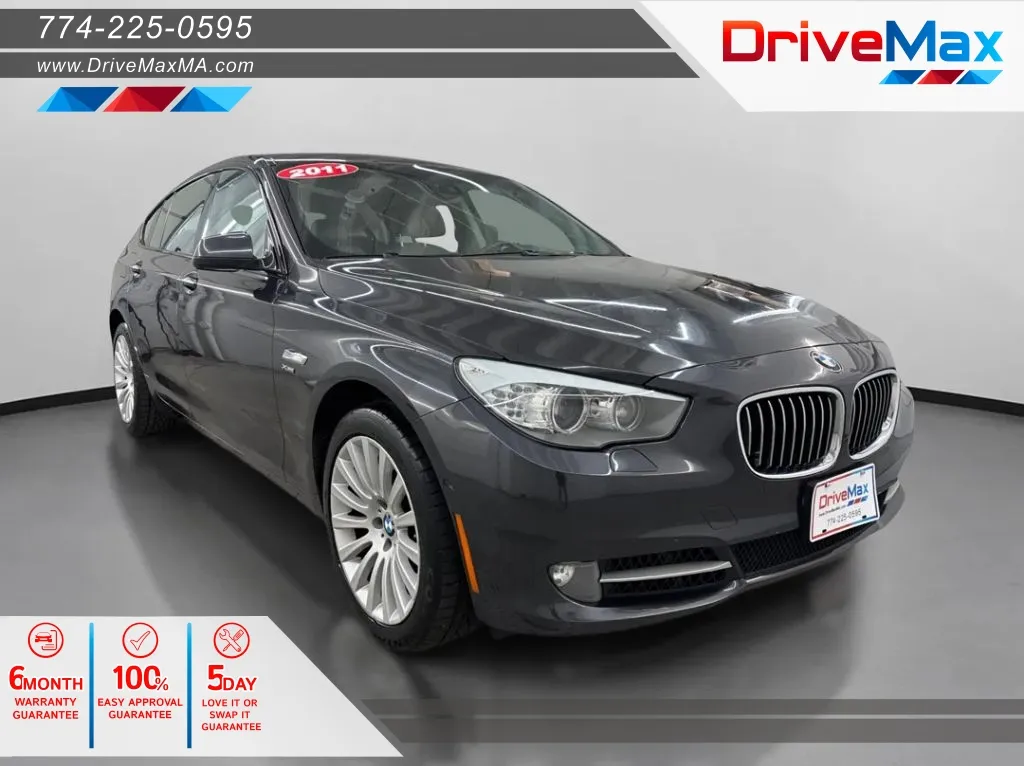 2011 BMW 5 Series 535i xDrive Gran Turismo's photo