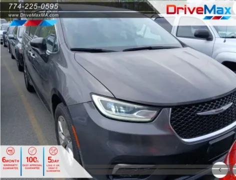 Gray 2022 Chrysler Pacifica Touring L Van 4D for sale in West Bridgewater, MA