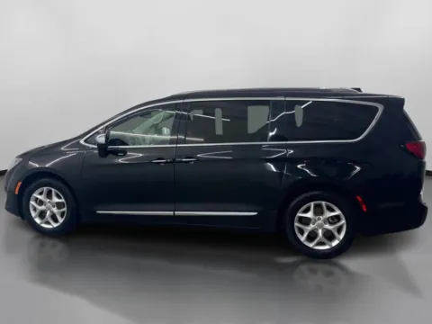 More photos of 2020 Chrysler Pacifica Limited Minivan 4D at DriveMax (Auto Center Sales and Service), MA