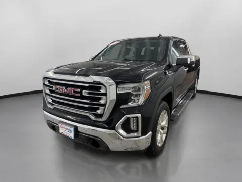 More photos of 2022 GMC Sierra 1500 Limited Crew Cab SLT Pickup 4D 5 3/4 ft at DriveMax (Auto Center Sales and Service), MA
