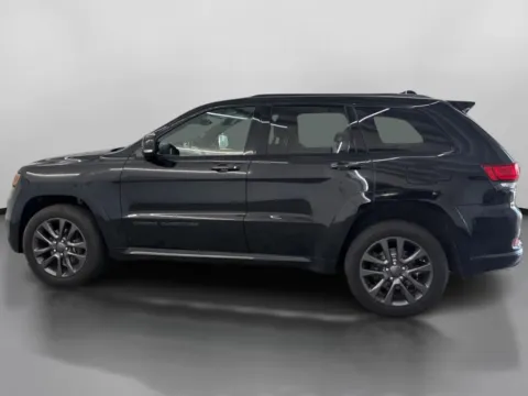 More photos of 2019 Jeep Grand Cherokee High Altitude Sport Utility 4D at DriveMax (Auto Center Sales and Service), MA