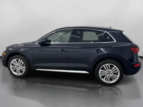 More photos of 2018 Audi Q5 Prestige Sport Utility 4D at DriveMax (Auto Center Sales and Service), MA