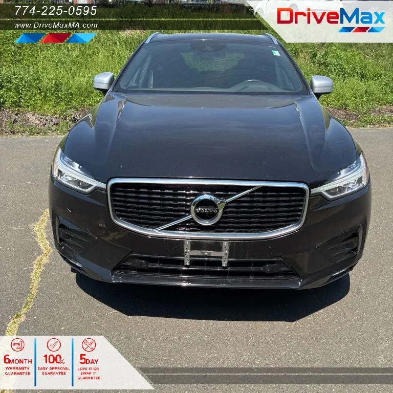 2019 Volvo XC60 T6 R-Design AWD's photo