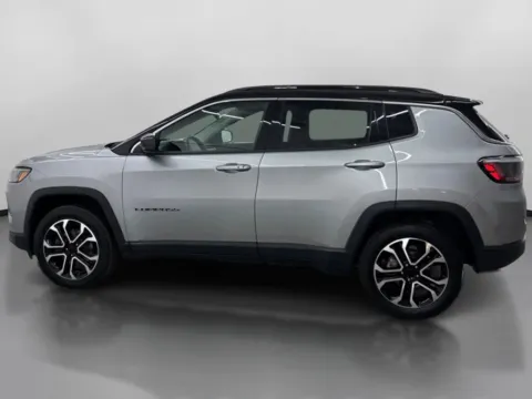 More photos of 2022 Jeep Compass Limited Sport Utility 4D at DriveMax (Auto Center Sales and Service), MA