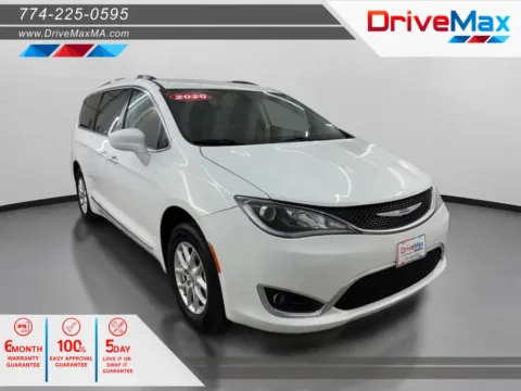 White 2020 Chrysler Pacifica Touring L Minivan 4D for sale in West Bridgewater, MA