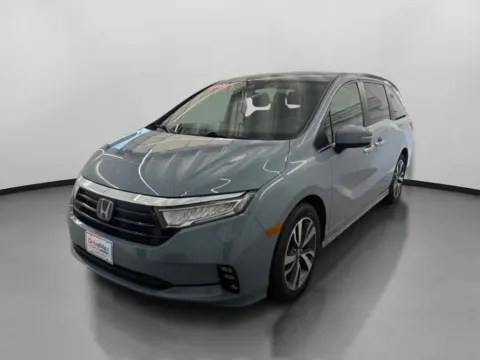 More photos of 2023 Honda Odyssey Touring Minivan 4D at DriveMax (Auto Center Sales and Service), MA