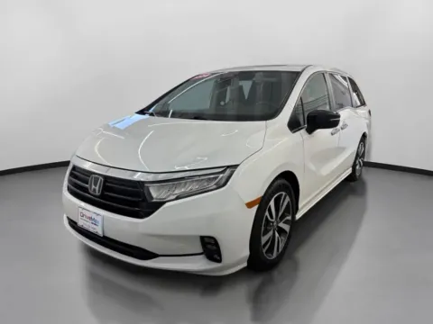 More photos of 2024 Honda Odyssey Touring Minivan 4D at DriveMax (Auto Center Sales and Service), MA