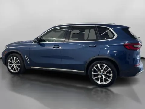 More photos of 2019 BMW X5 xDrive40i Sport Utility 4D at DriveMax (Auto Center Sales and Service), MA