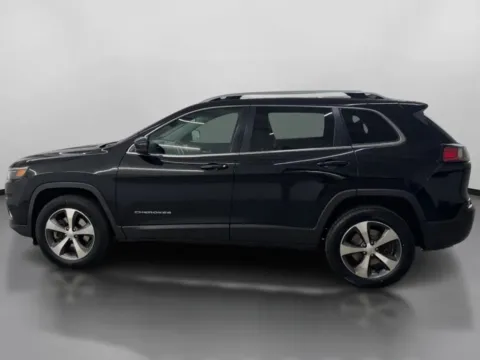 More photos of 2021 Jeep Cherokee Limited Sport Utility 4D at DriveMax (Auto Center Sales and Service), MA