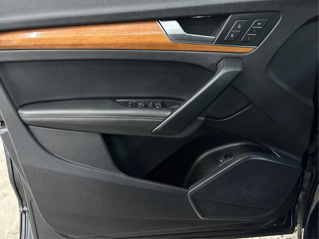 2021 Audi Q5 Premium Plus - Photo 25