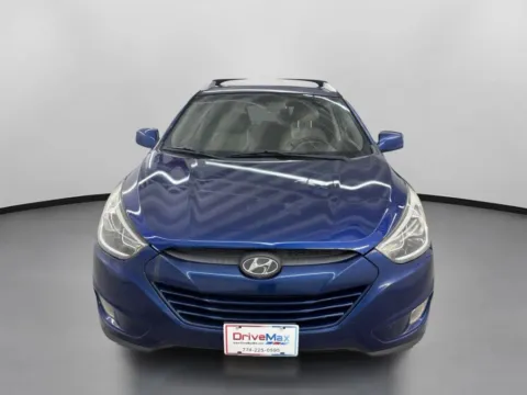 Photos of 2015 Hyundai Tucson SE Sport Utility 4D for sale in West Bridgewater, MA at DriveMax (Auto Center Sales and Service)