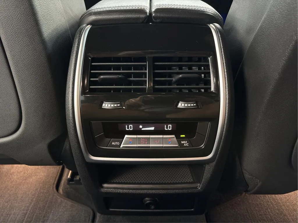 2022 BMW X5 40i - Photo 27