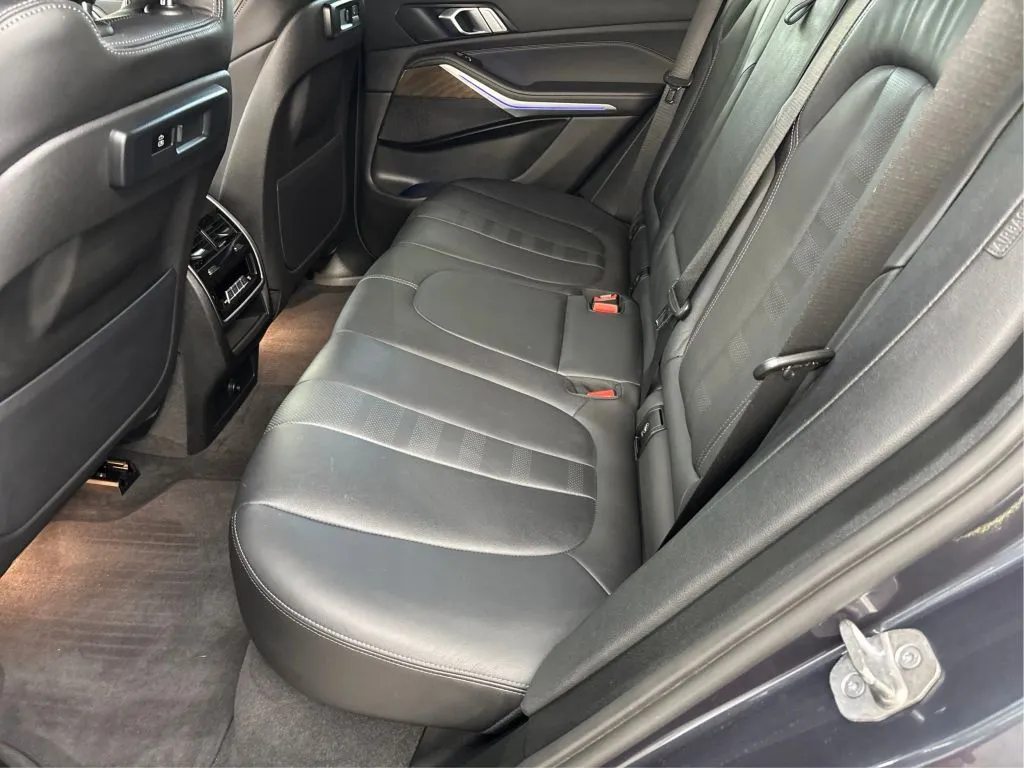 2022 BMW X5 40i - Photo 14