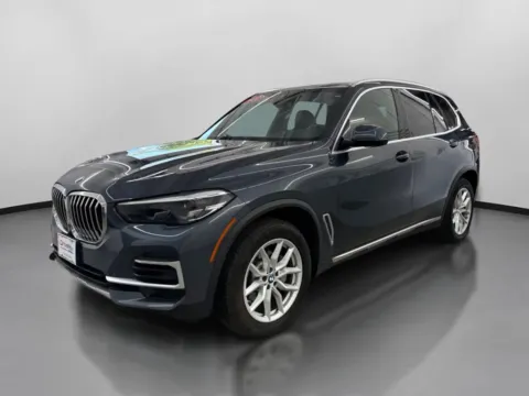 More photos of 2022 BMW X5 xDrive40i Sport Utility 4D at DriveMax (Auto Center Sales and Service), MA