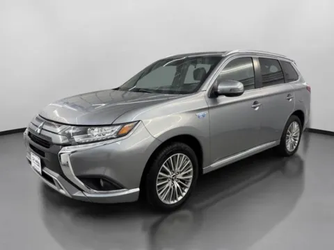More photos of 2021 Mitsubishi Outlander PHEV SEL Sport Utility 4D at DriveMax (Auto Center Sales and Service), MA