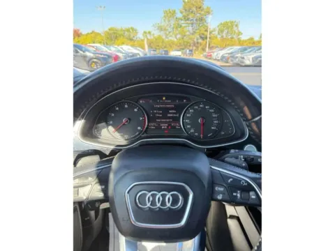 More photos of 2017 Audi Q7 2.0T Premium Sport Utility 4D at DriveMax (Auto Center Sales and Service), MA