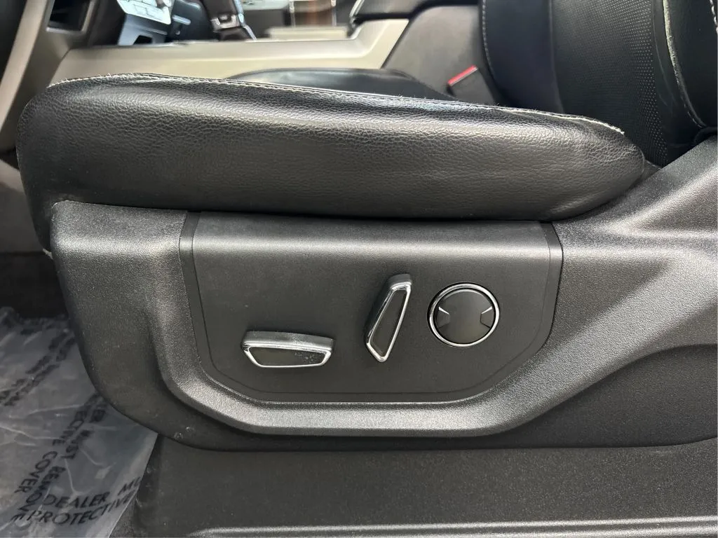 2016 Ford F-150 Lariat - Photo 23