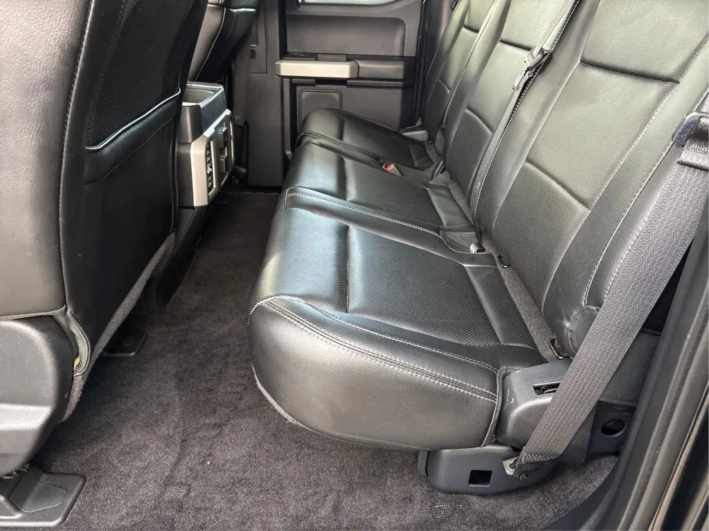 2016 Ford F-150 Lariat - Photo 14