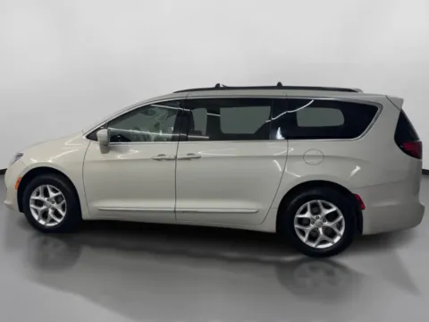 More photos of 2017 Chrysler Pacifica Touring-L Minivan 4D at DriveMax (Auto Center Sales and Service), MA