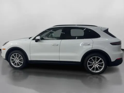More photos of 2021 Porsche Cayenne Sport Utility 4D at DriveMax (Auto Center Sales and Service), MA