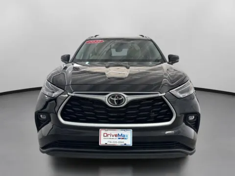 Photos of 2022 Toyota Highlander XLE Sport Utility 4D for sale in West Bridgewater, MA at DriveMax (Auto Center Sales and Service)