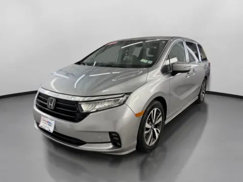 More photos of 2023 Honda Odyssey Touring Minivan 4D at DriveMax (Auto Center Sales and Service), MA
