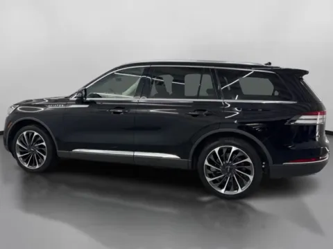 More photos of 2023 Lincoln Aviator Reserve Sport Utility 4D at DriveMax (Auto Center Sales and Service), MA
