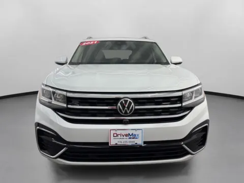 Photos of 2021 Volkswagen Atlas SEL Premium R-Line 4Motion (2021.5) Sport Utility 4D for sale in West Bridgewater, MA at DriveMax (Auto Center Sales and Service)