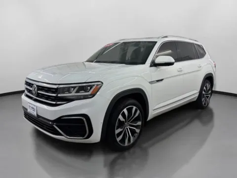 More photos of 2021 Volkswagen Atlas SEL Premium R-Line 4Motion (2021.5) Sport Utility 4D at DriveMax (Auto Center Sales and Service), MA