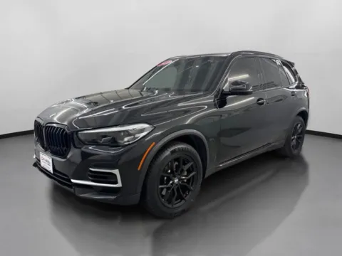 More photos of 2022 BMW X5 xDrive40i Sport Utility 4D at DriveMax (Auto Center Sales and Service), MA