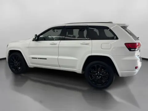 More photos of 2017 Jeep Grand Cherokee Altitude Sport Utility 4D at DriveMax (Auto Center Sales and Service), MA