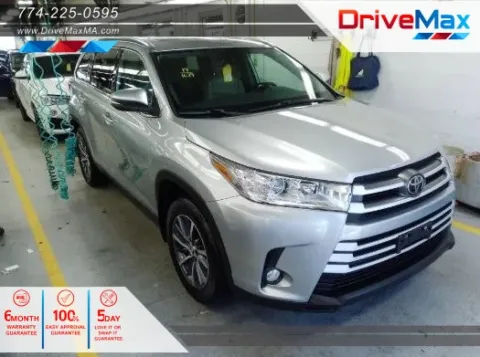 Silver 2019 Toyota Highlander XLE Sport Utility 4D for sale in West Bridgewater, MA