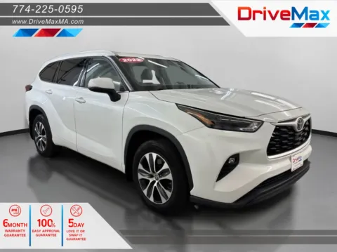White 2022 Toyota Highlander XLE Sport Utility 4D for sale in West Bridgewater, MA