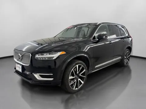 More photos of 2022 Volvo XC90 T8 Inscription Expression Recharge Extended Range Plug-in Hybrid Sport Util at DriveMax (Auto Center Sales and Service), MA