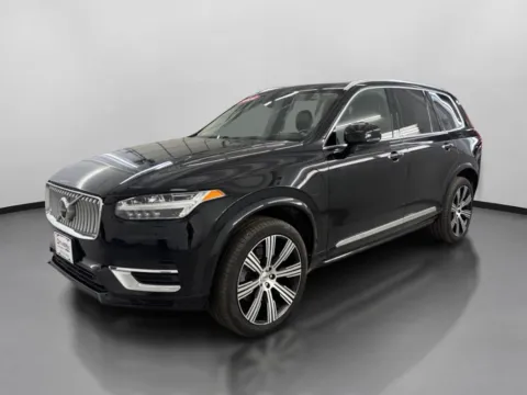 More photos of 2022 Volvo XC90 T8 Inscription Recharge Plug-In Hybrid Sport Utility 4D at DriveMax (Auto Center Sales and Service), MA