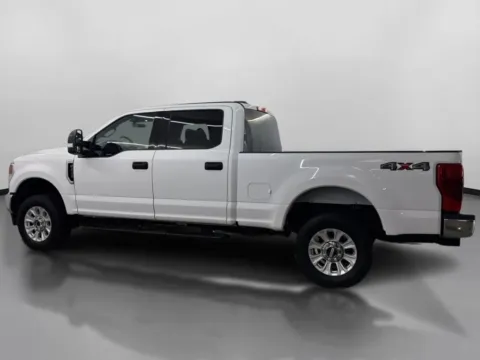 More photos of 2021 Ford F250 Super Duty Crew Cab XLT Pickup 4D 6 3/4 ft at DriveMax (Auto Center Sales and Service), MA