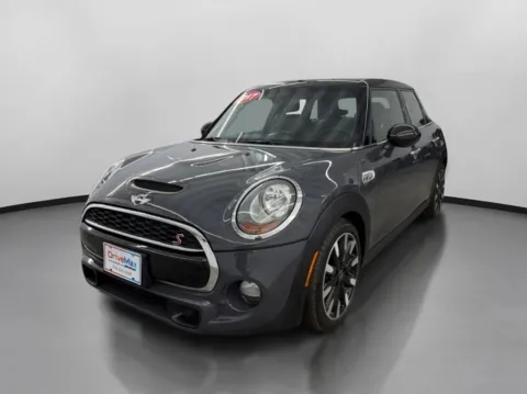 More photos of 2017 MINI Hardtop 4 Door Cooper S Hatchback 4D at DriveMax (Auto Center Sales and Service), MA