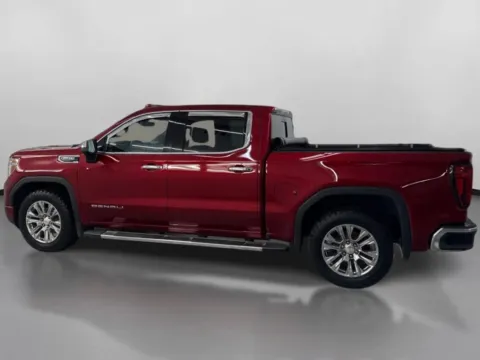 More photos of 2022 GMC Sierra 1500 Limited Crew Cab Denali Pickup 4D 5 3/4 ft at DriveMax (Auto Center Sales and Service), MA