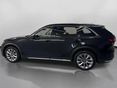 More photos of 2024 MAZDA CX-90 3.3 Turbo Premium Sport Utility 4D at DriveMax (Auto Center Sales and Service), MA