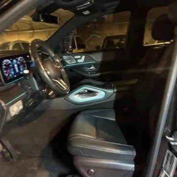Photos of 2020 Mercedes-Benz GLE 350 4MATIC Sport Utility 4D for sale in West Bridgewater, MA at DriveMax (Auto Center Sales and Service)