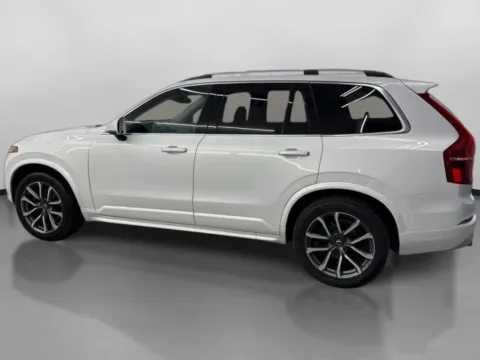 More photos of 2019 Volvo XC90 T5 Momentum Sport Utility 4D at DriveMax (Auto Center Sales and Service), MA