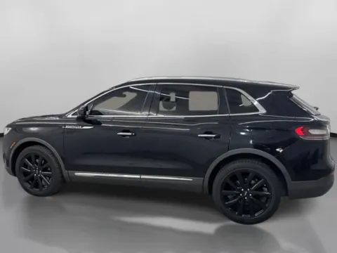 More photos of 2020 Lincoln Nautilus Reserve Sport Utility 4D at DriveMax (Auto Center Sales and Service), MA