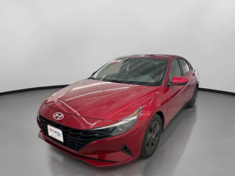 More photos of 2022 Hyundai Elantra SEL Sedan 4D at DriveMax (Auto Center Sales and Service), MA
