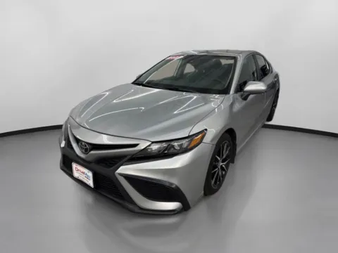 More photos of 2021 Toyota Camry SE Sedan 4D at DriveMax (Auto Center Sales and Service), MA