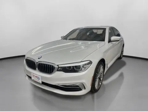 More photos of 2018 BMW 5 Series 530e xDrive iPerformance Sedan 4D at DriveMax (Auto Center Sales and Service), MA
