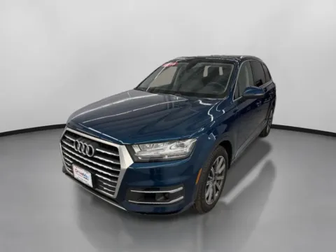 More photos of 2018 Audi Q7 3.0T Prestige Sport Utility 4D at DriveMax (Auto Center Sales and Service), MA