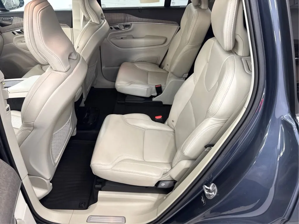 2022 Volvo XC90 Inscription - Photo 14